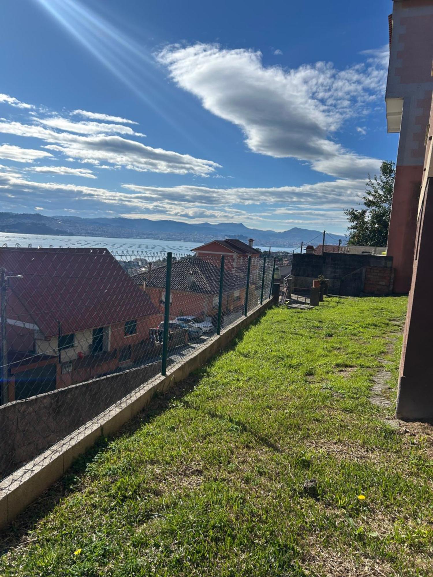 Villa Bajo Casa En Moaña Exterior foto